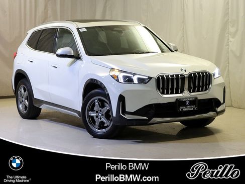 Certified 2023 BMW X1 xDrive28i w/ Convenience Package image 1