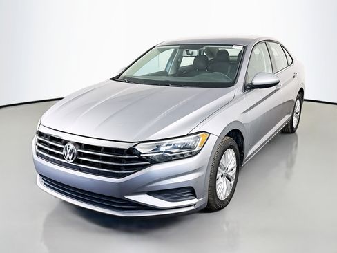 Used 2020 Volkswagen Jetta S image 4