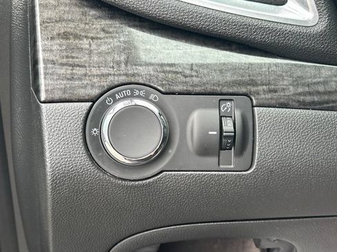 Used 2014 Buick Encore FWD image 41