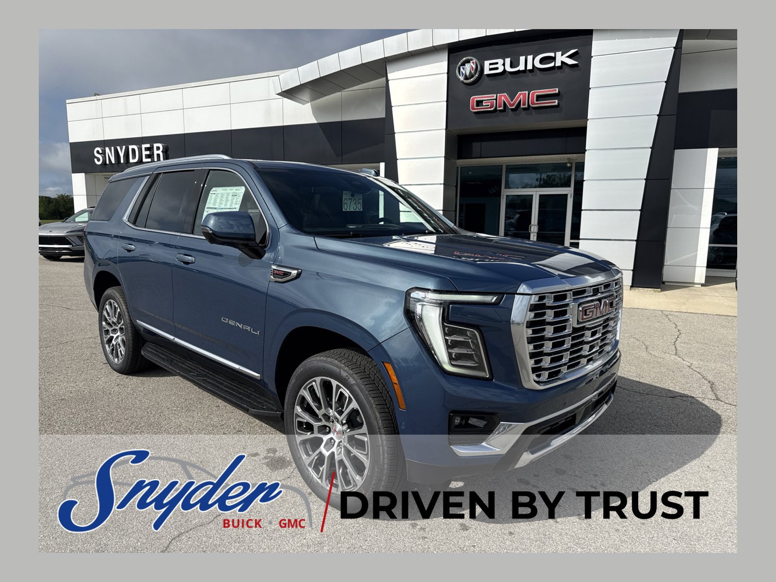 New 2026 GMC Yukon Denali w/ Advanced Technology Package AWD/4WD image 1