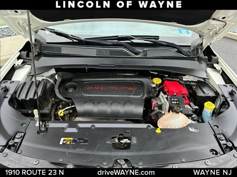 Used 2020 Jeep Compass Latitude w/ Popular Equipment Group AWD/4WD image 25