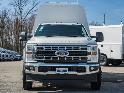 New 2026 Ford F450 XL image 2