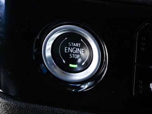 Used 2024 Chevrolet Silverado 1500 RST AWD/4WD image 37