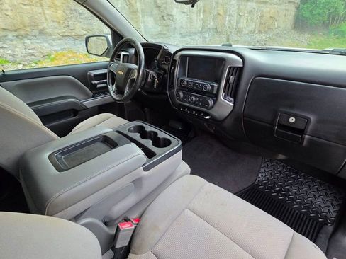 Used 2018 Chevrolet Silverado 1500 LT w/ All Star Edition image 25