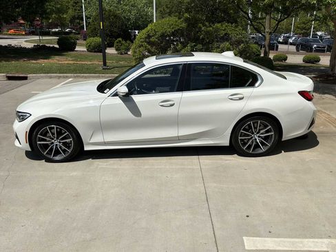 Used 2019 BMW 330i Sedan w/ Convenience Package image 6