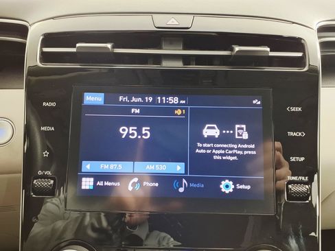 Certified 2023 Hyundai Tucson SEL AWD/4WD image 18