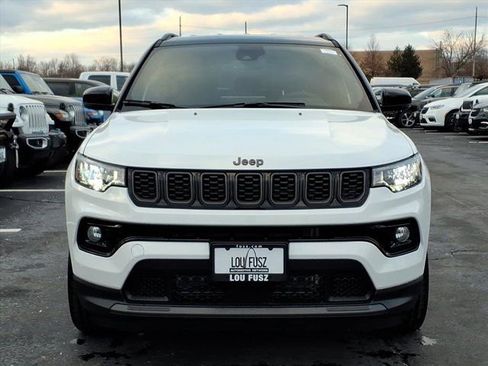 New 2026 Jeep Compass Limited image 21