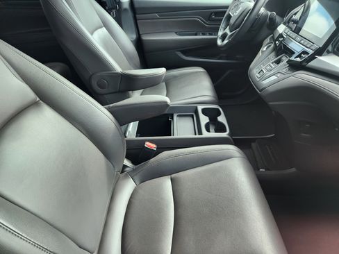 Used 2019 Honda Odyssey EX-L image 10