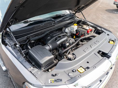 Used 2019 RAM 1500 Big Horn RWD image 20