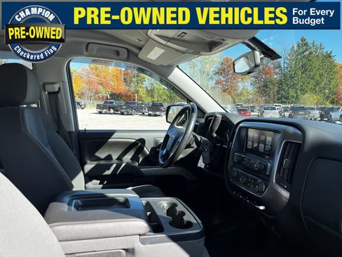 Used 2017 Chevrolet Silverado 1500 LT w/ All Star Edition image 33