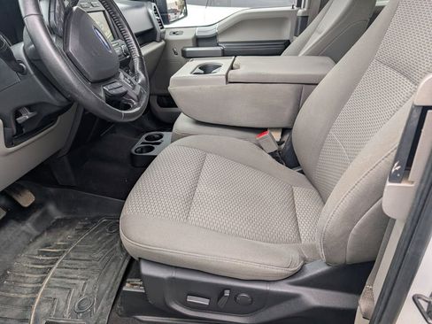 Used 2019 Ford F150 XLT w/ Equipment Group 302A Luxury image 9