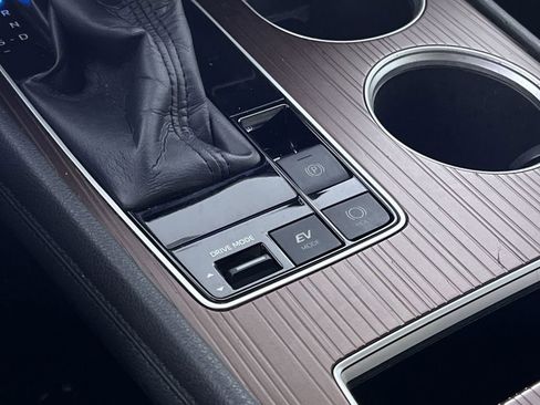 Used 2021 Toyota Sienna XLE image 29