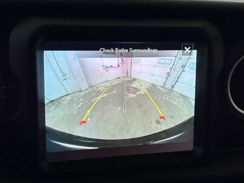 Certified 2022 Jeep Wrangler Unlimited Sahara w/ LED Lighting Group image 51