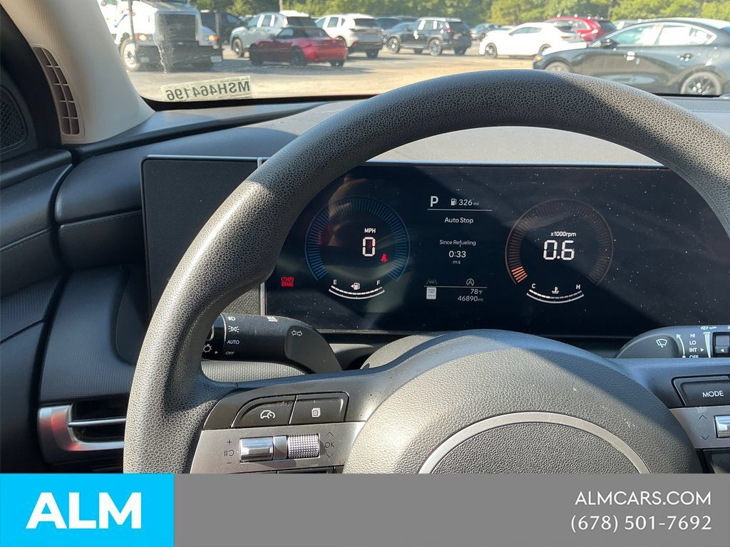 Used 2025 Hyundai Tucson SEL FWD image 14