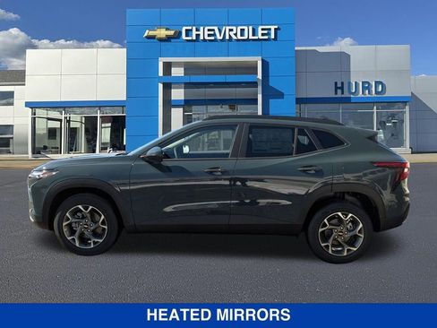 New 2026 Chevrolet Trax LT w/ Driver Confidence Package image 7