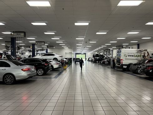Used 2013 Mercedes-Benz G 63 AMG 4MATIC image 10