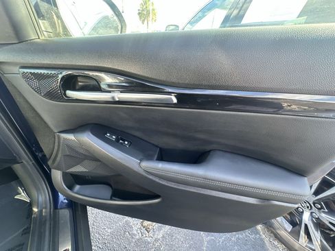 Certified 2023 Kia Seltos EX image 29