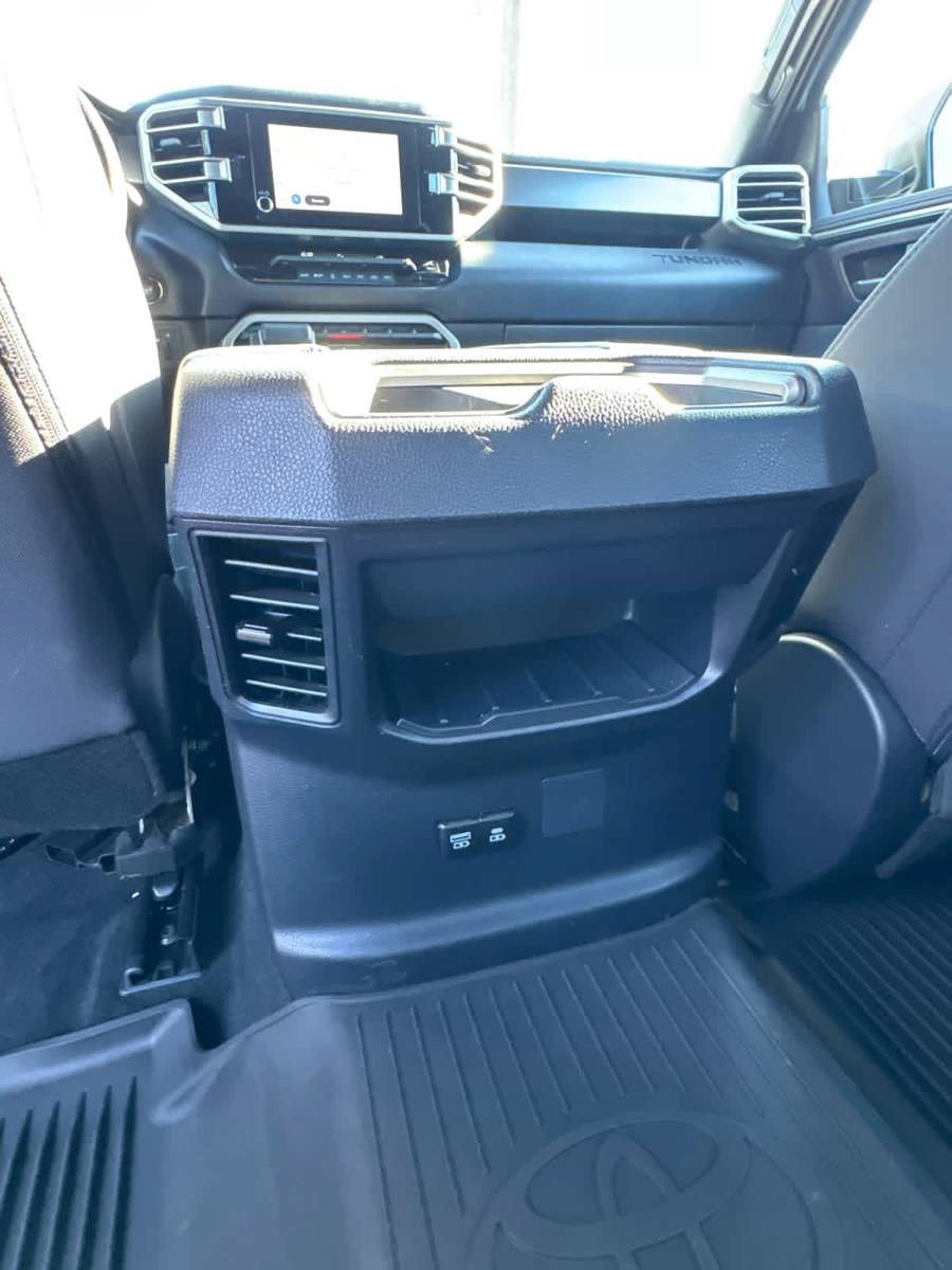 Used 2025 Toyota Tundra SR5 AWD/4WD image 26