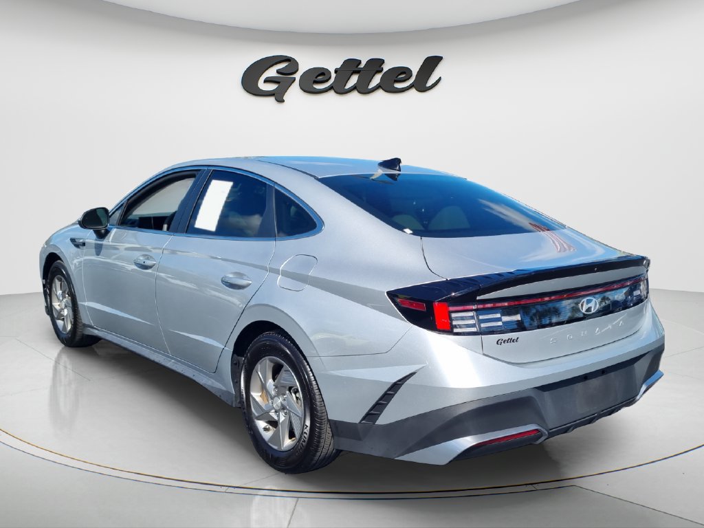 Certified 2025 Hyundai Sonata SE FWD image 7