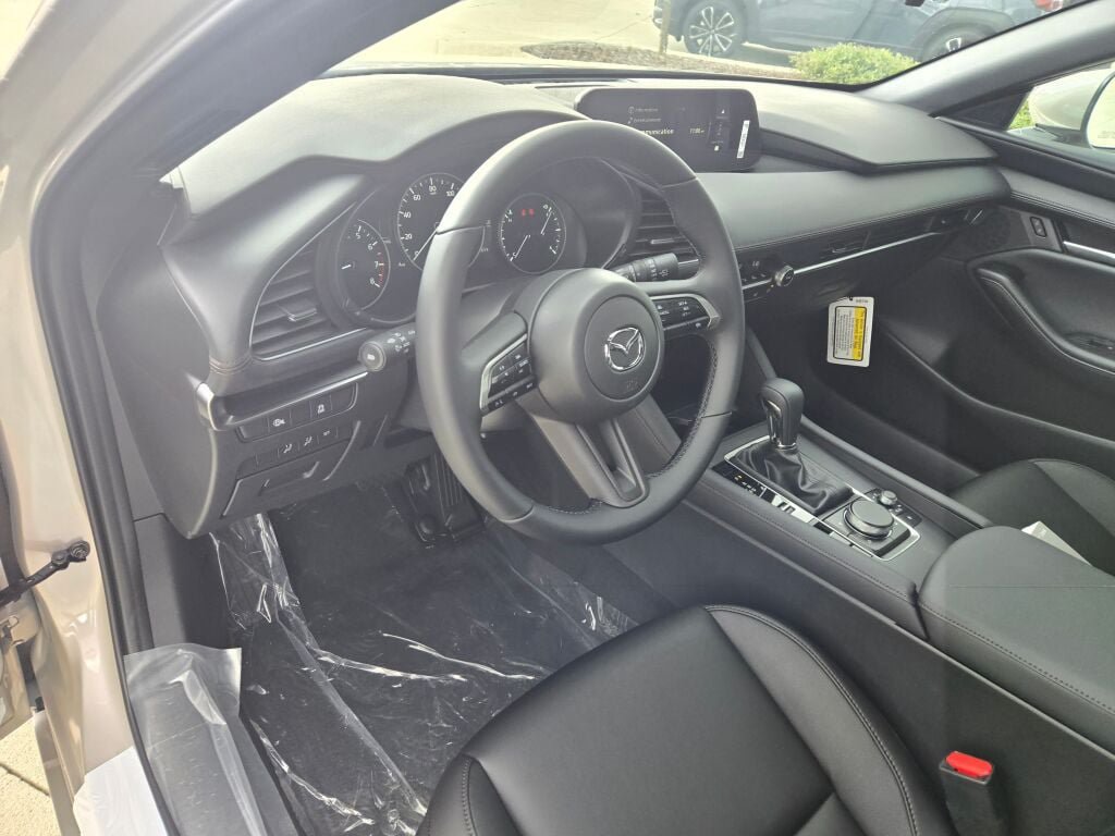 New 2026 MAZDA MAZDA3 s FWD image 19