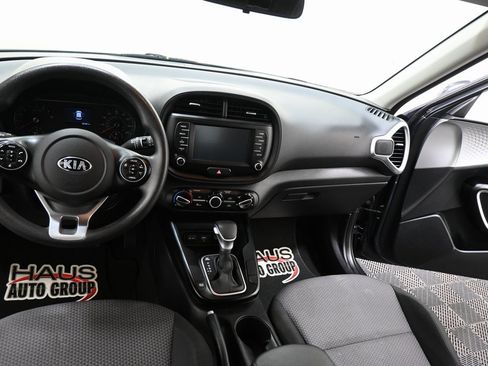 Used 2021 Kia Soul LX image 4
