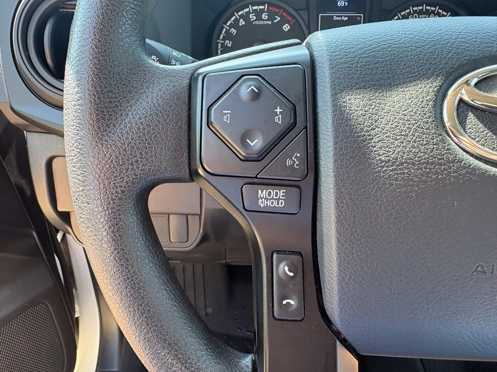 Used 2023 Toyota Tacoma SR AWD/4WD image 17