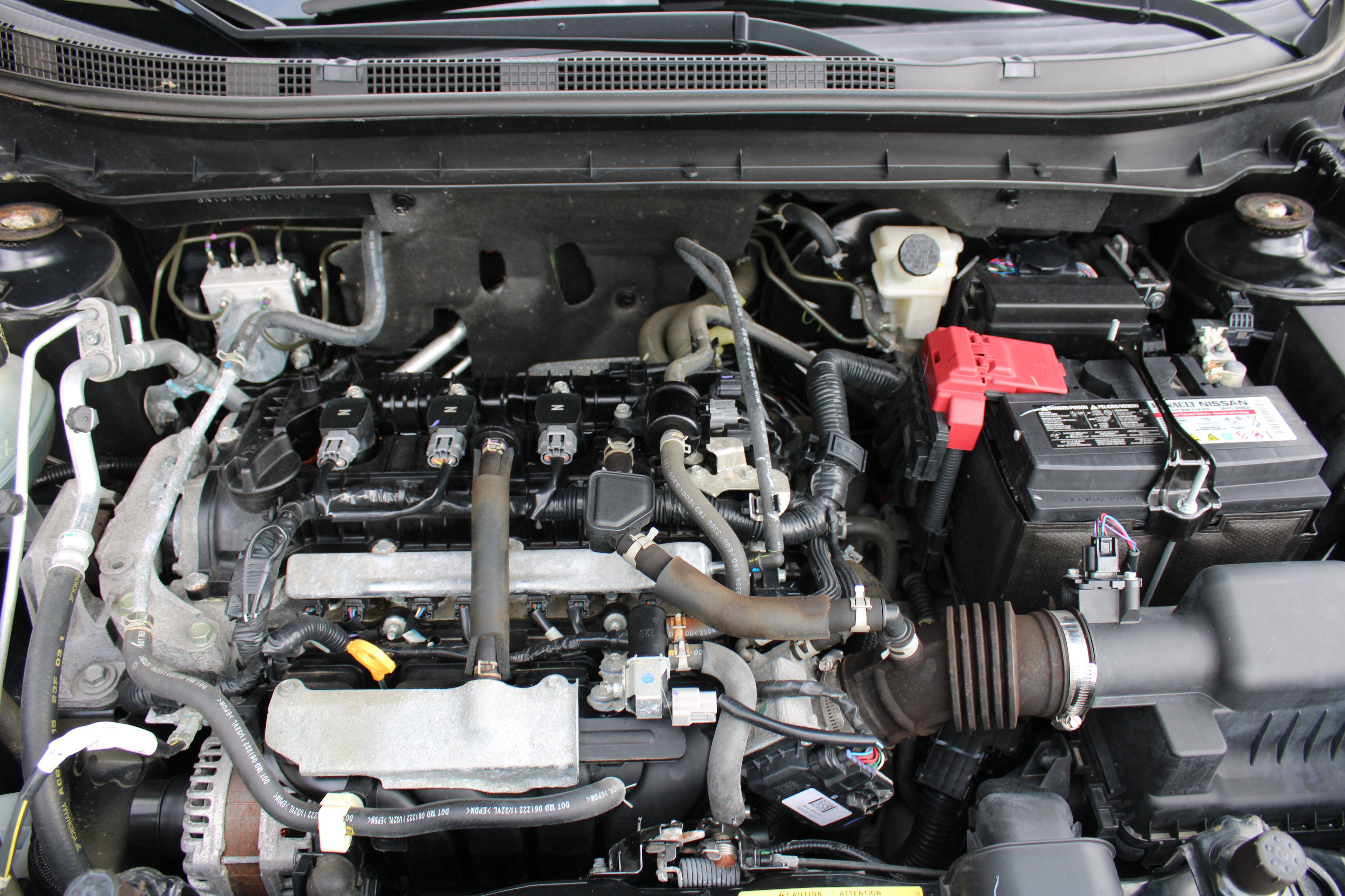 Used 2023 Nissan Kicks SV FWD image 4