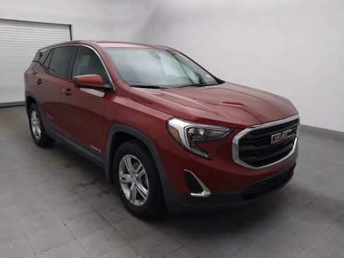 Used 2020 GMC Terrain SLE image 13