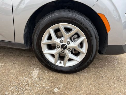 Used 2025 Kia Soul LX w/ LX Technology Package image 28