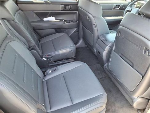 New 2025 Hyundai Santa Fe Calligraphy image 14