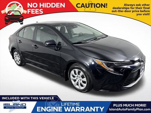 Certified 2024 Toyota Corolla LE image 1