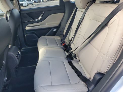 New 2026 Lincoln Corsair Reserve image 28