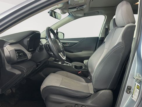 Used 2020 Subaru Outback Premium image 5