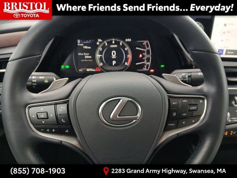 Used 2025 Lexus ES 350 w/ Premium Package image 23