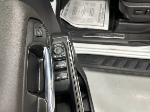 Used 2022 GMC Sierra 2500 AT4 image 9