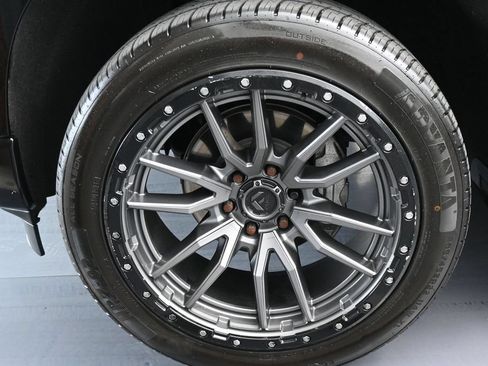 Used 2022 Chevrolet Silverado 1500 Custom RWD image 26