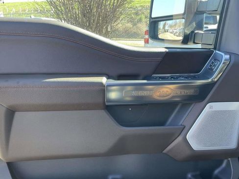 New 2026 Ford F250 King Ranch w/ Chrome Package AWD/4WD image 15
