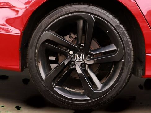 Used 2021 Honda Accord Sport image 35