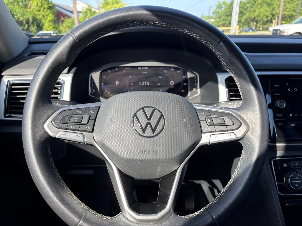 Certified 2022 Volkswagen Atlas SE FWD image 16