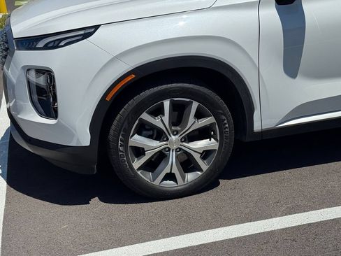 Used 2021 Hyundai Palisade SEL FWD image 4