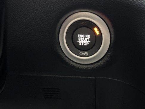 New 2026 Chrysler Voyager LX image 21