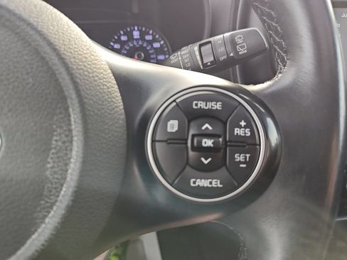 Used 2020 Kia Soul GT-Line w/ GT 2.0L Power Sunroof Package FWD image 25