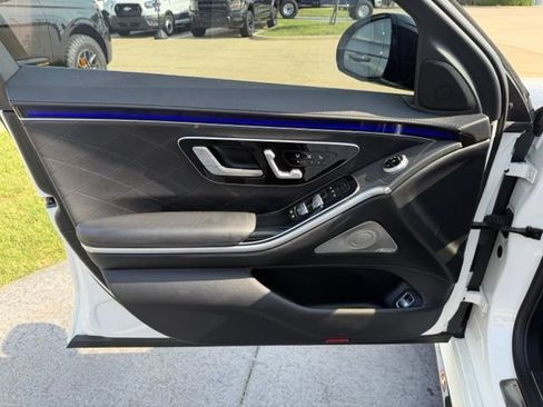 Used 2023 Mercedes-Benz S 580 4MATIC Sedan image 8