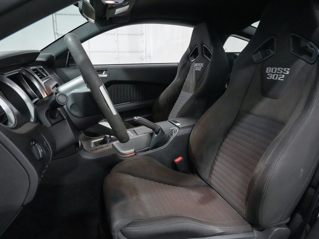 Used 2012 Ford Mustang Boss 302 w/ Boss 302 Accessory Pkg RWD image 9