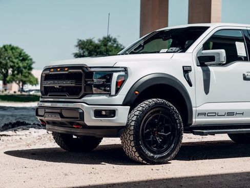 New 2025 Ford F150 XLT w/ Equipment Group 303A High image 6