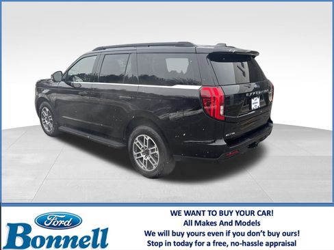 Used 2025 Ford Expedition Active image 3