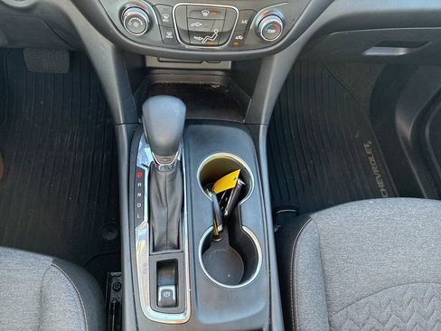 Used 2022 Chevrolet Equinox LT image 14