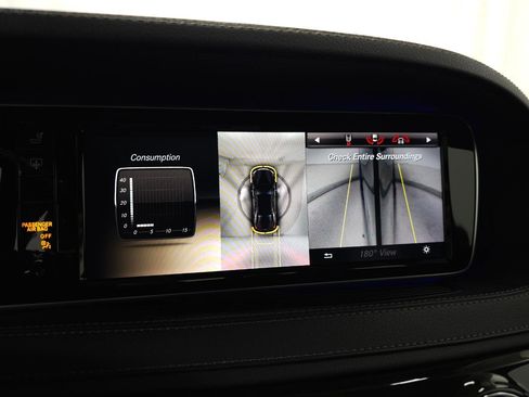 Used 2014 Mercedes-Benz S 550 Sedan w/ Sport Package Plus One image 39