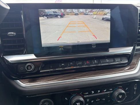 Used 2022 Chevrolet Silverado 1500 RST w/ Z71 Off-Road Package image 17