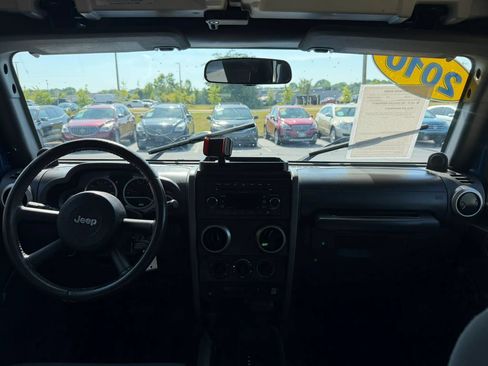 Used 2010 Jeep Wrangler Sport AWD/4WD image 13